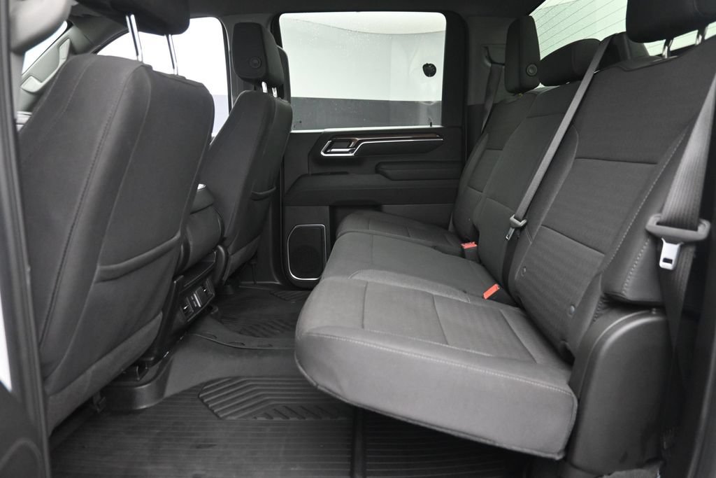 Used 2026 Chevrolet Silverado 2500 LT AWD/4WD image 12
