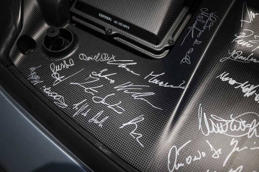 Certified 2023 Ferrari 812 Competizione RWD image 38