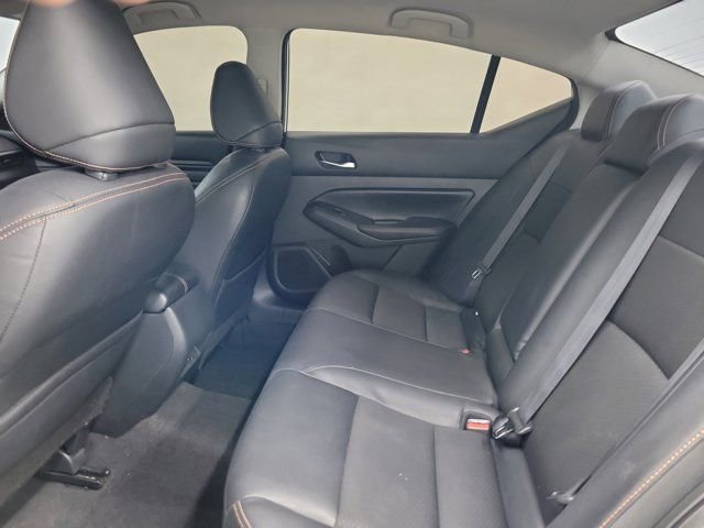 Used 2021 Nissan Altima 2.5 SR FWD image 12