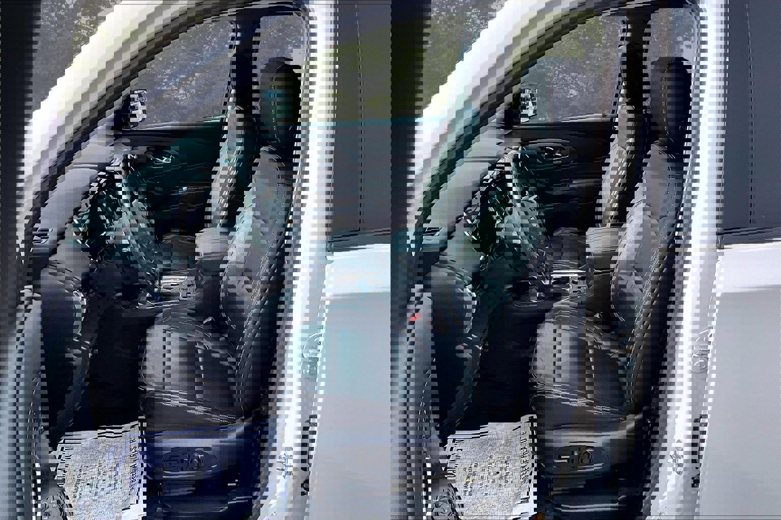 Used 2021 Chevrolet Traverse Premier w/ Redline Edition image 22