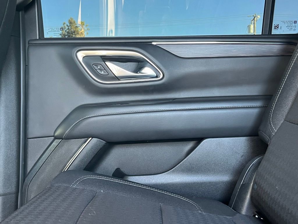 Used 2024 Chevrolet Suburban LS image 18
