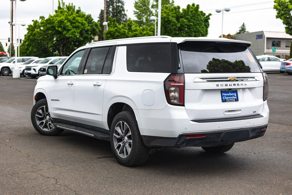Used 2024 Chevrolet Suburban LT w/ LT Signature Plus Package AWD/4WD image 5