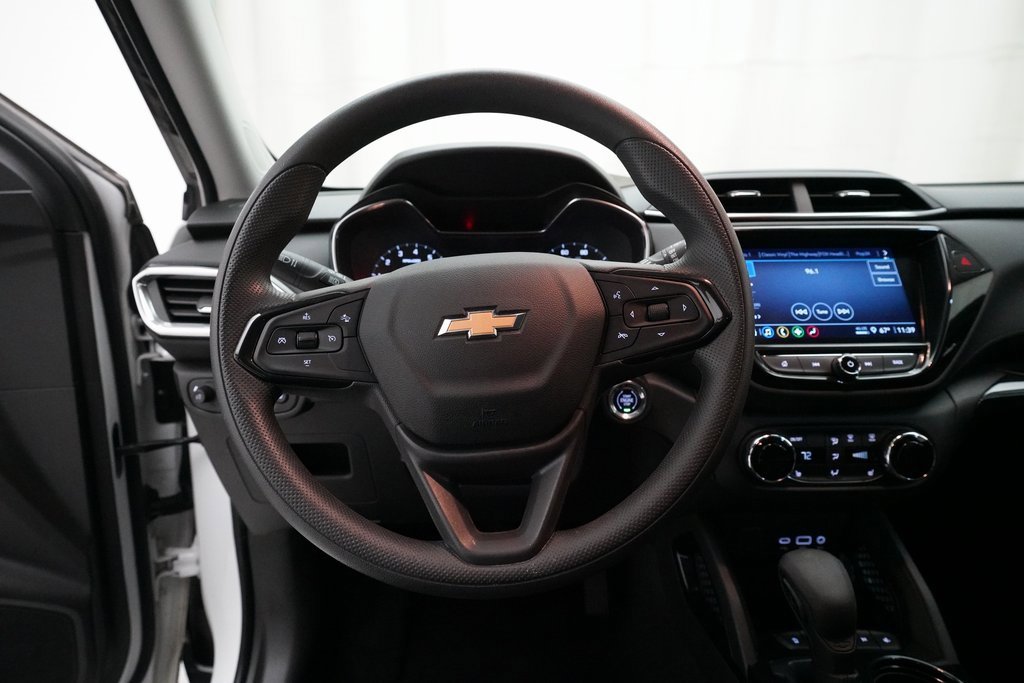 Certified 2023 Chevrolet TrailBlazer LT w/ Convenience Package image 4