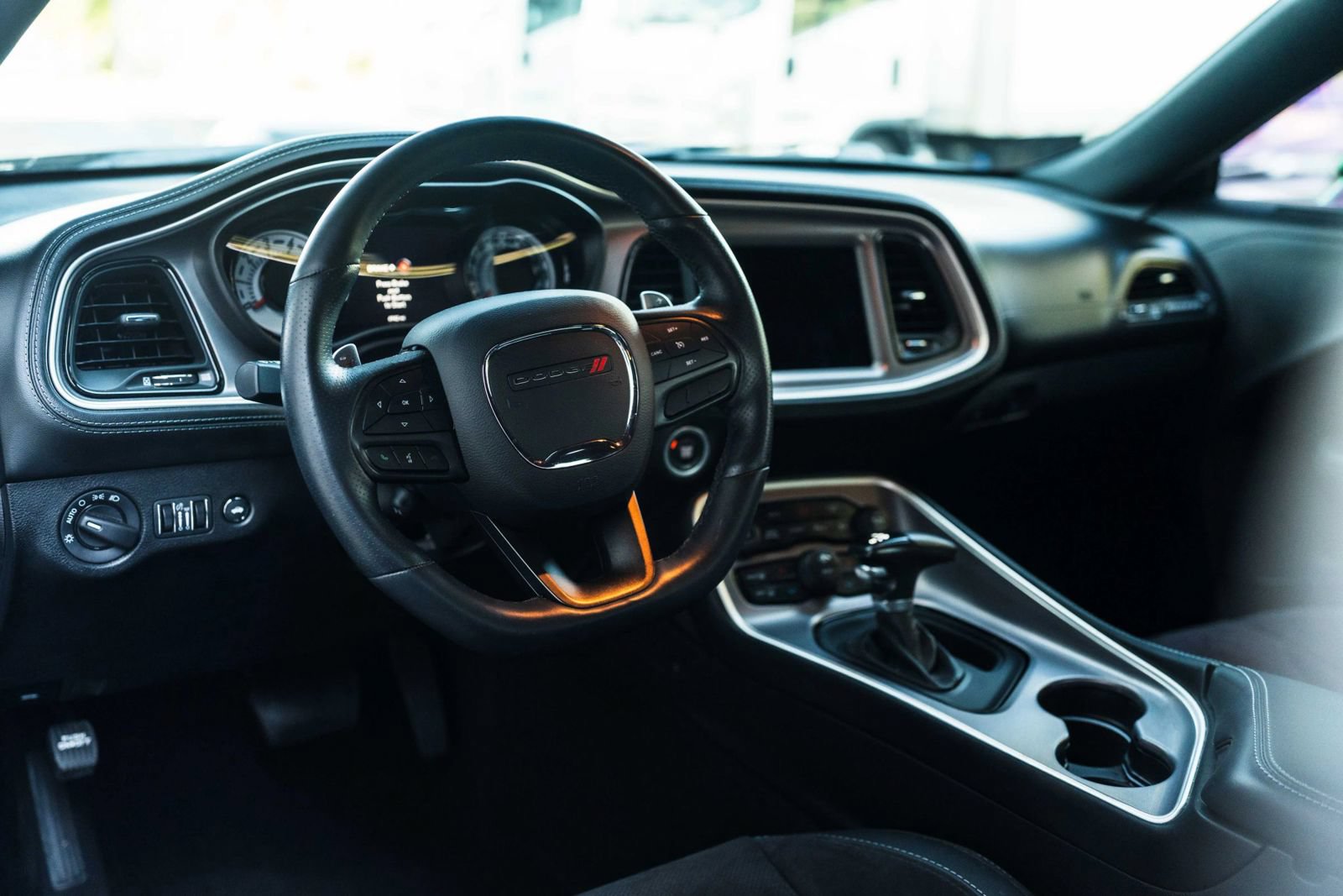 Used 2022 Dodge Challenger R/T Scat Pack RWD image 21