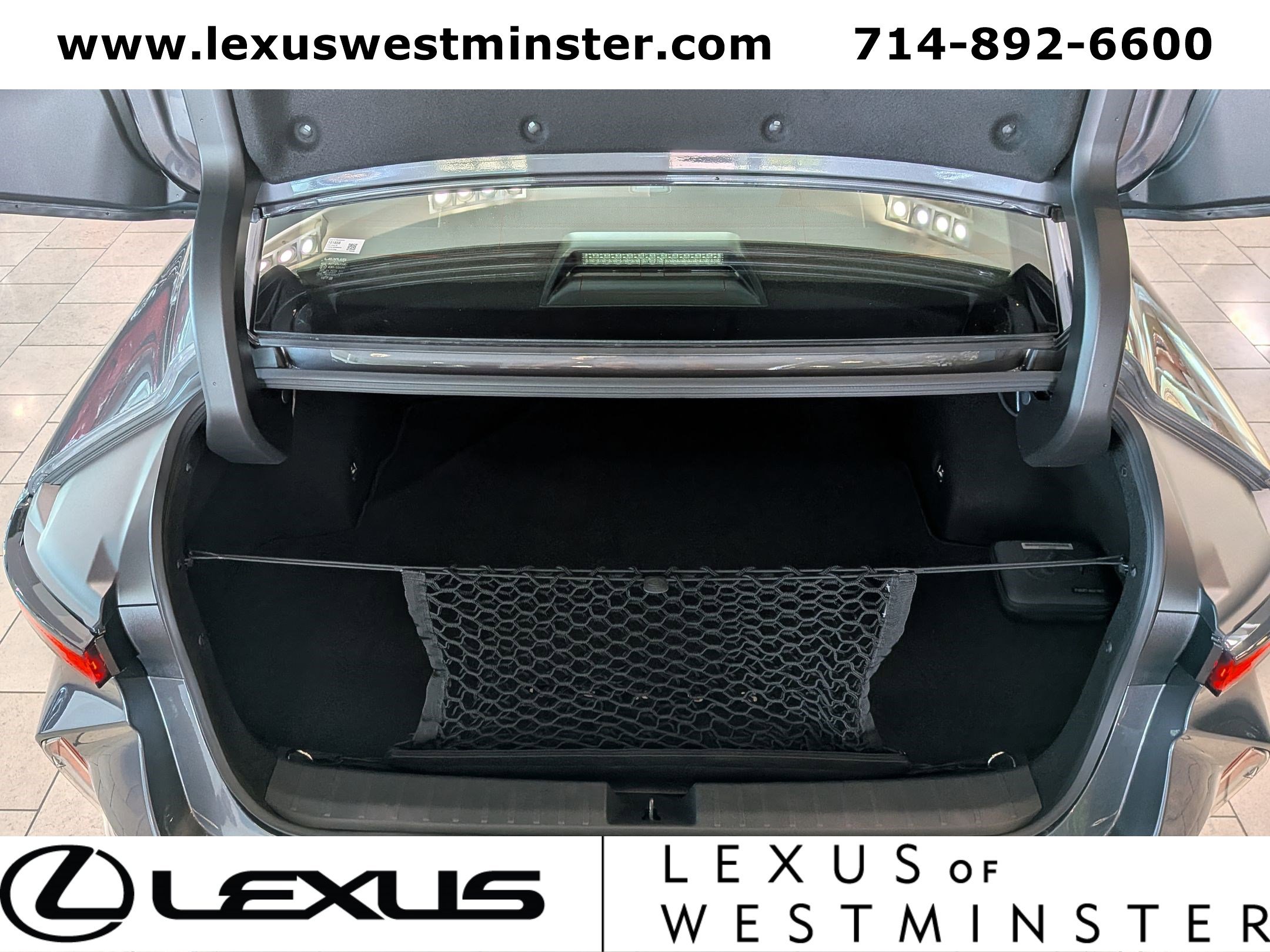 New 2026 Lexus ES 350e FWD image 9