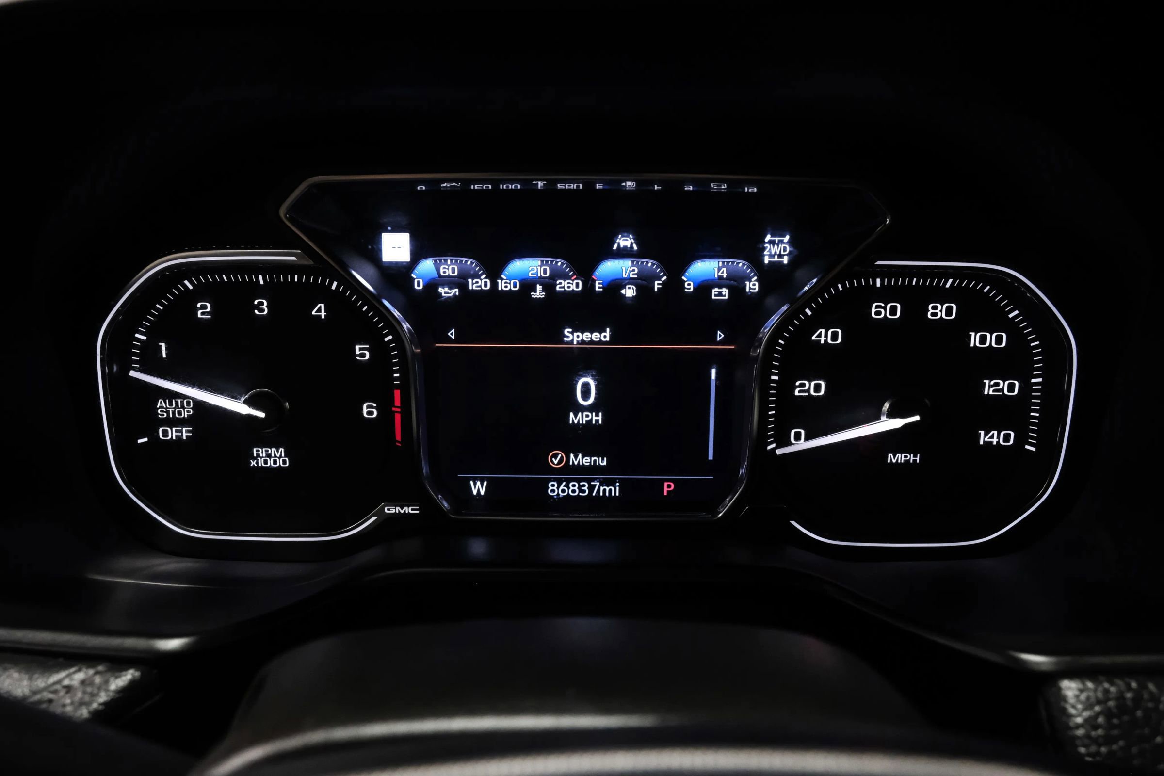 Used 2021 GMC Yukon Denali w/ Denali Premium Package image 23