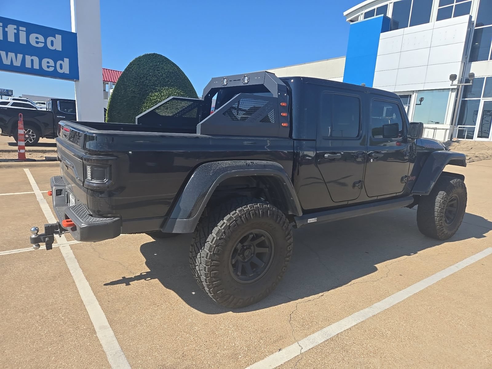 Used 2021 Jeep Gladiator Mojave AWD/4WD image 5