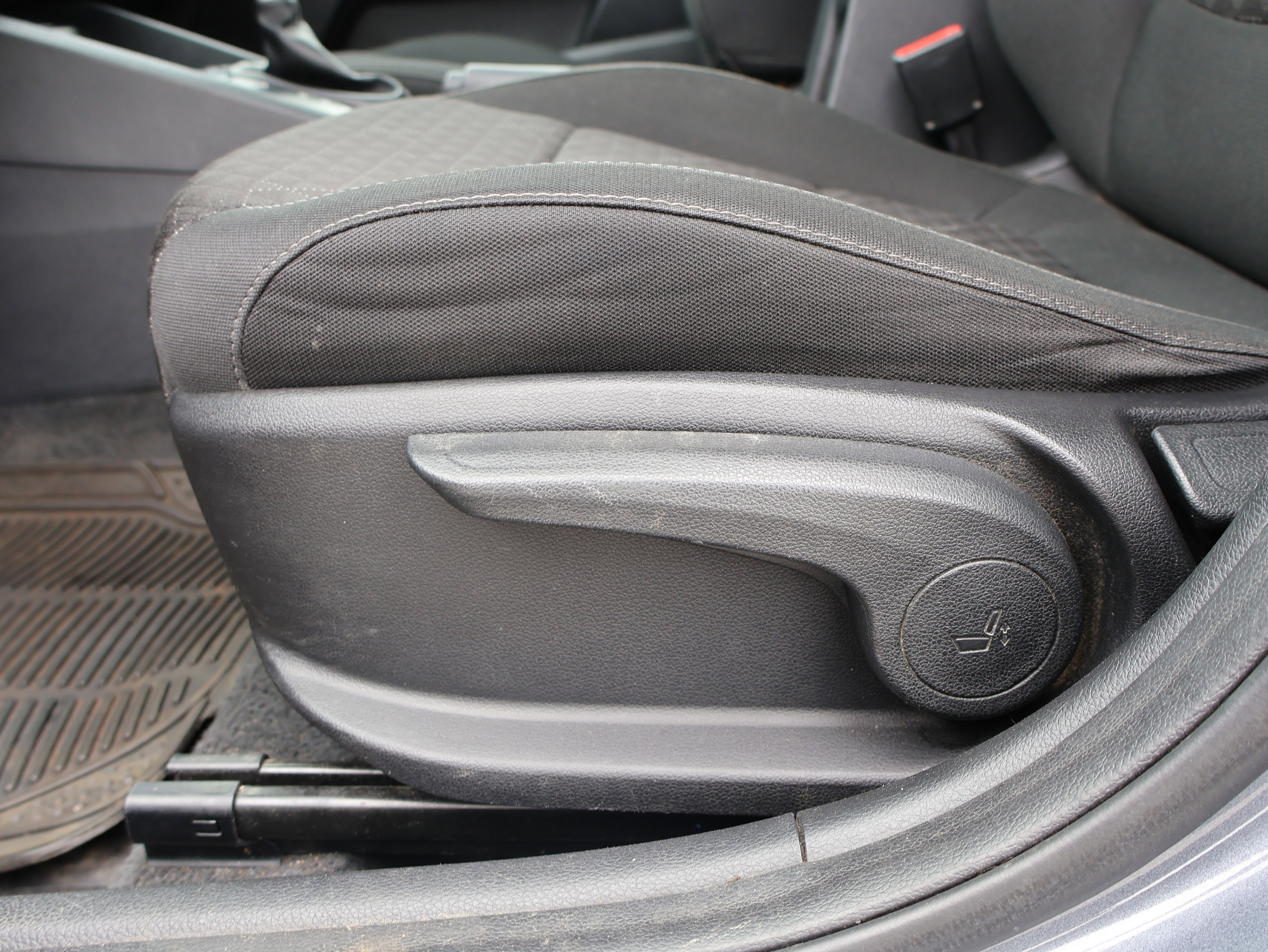 Used 2019 Kia Rio S FWD image 36