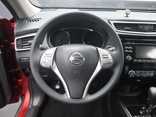 Used 2015 Nissan Rogue SV image 17