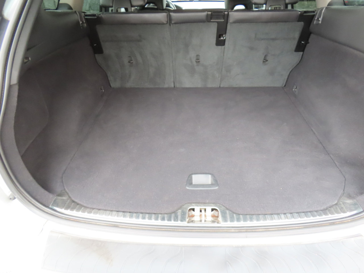 Used 2016 Volvo XC60 T6 image 15