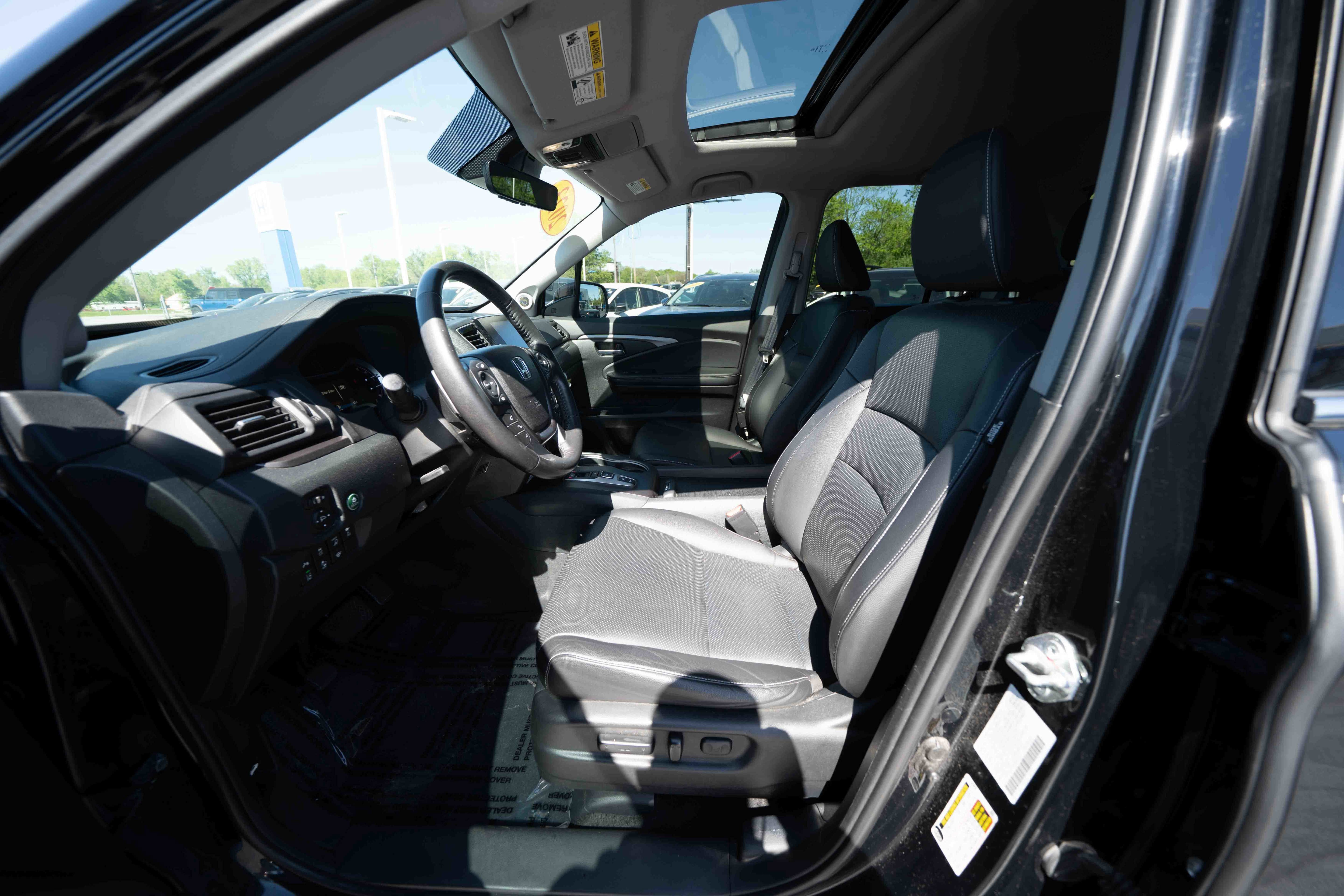 Used 2023 Honda Ridgeline RTL-E image 9