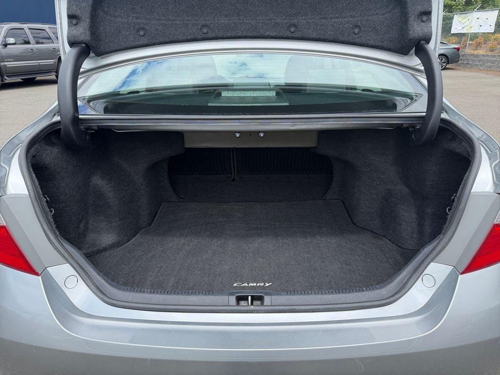 Used 2017 Toyota Camry SE FWD image 22
