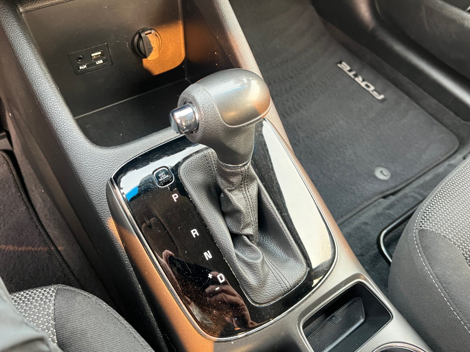 Used 2018 Kia Forte LX FWD image 14