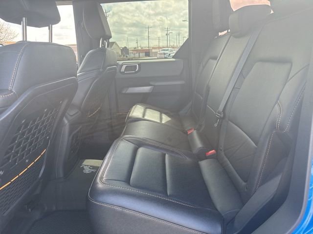 Used 2023 Ford Bronco Badlands image 10
