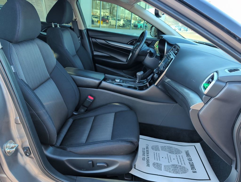 Used 2016 Nissan Maxima 3.5 S image 22