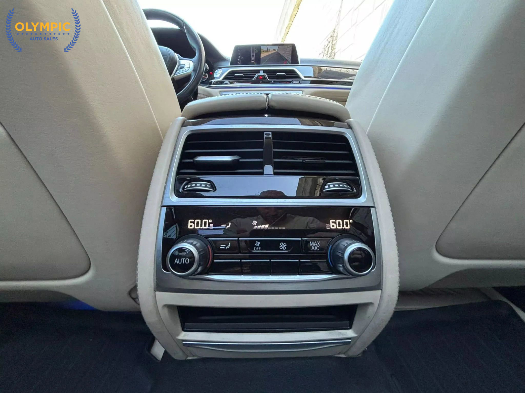 Used 2016 BMW 740i w/ Executive Package 2 image 35