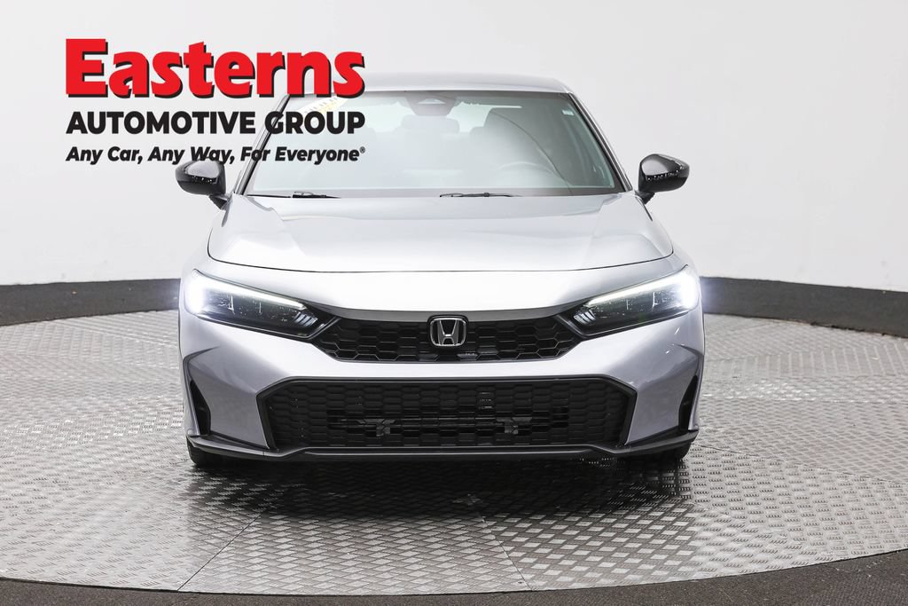 Used 2025 Honda Civic Sport image 2