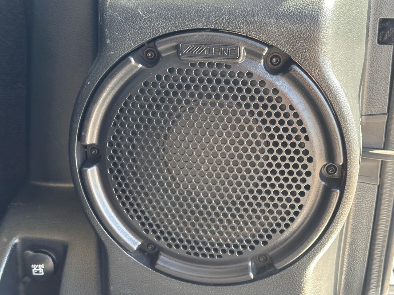 Used 2014 Jeep Wrangler Sahara w/ Connectivity Group image 11