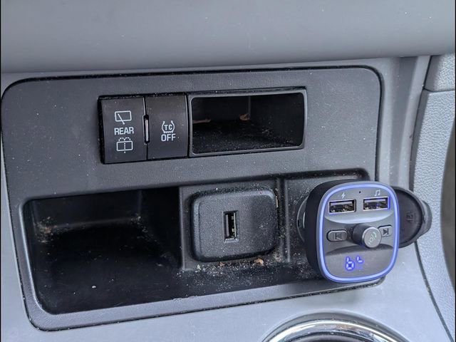 Used 2015 Chevrolet Traverse LS FWD image 16