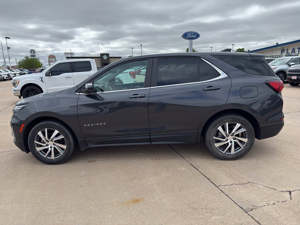 Used 2022 Chevrolet Equinox LT FWD image 9