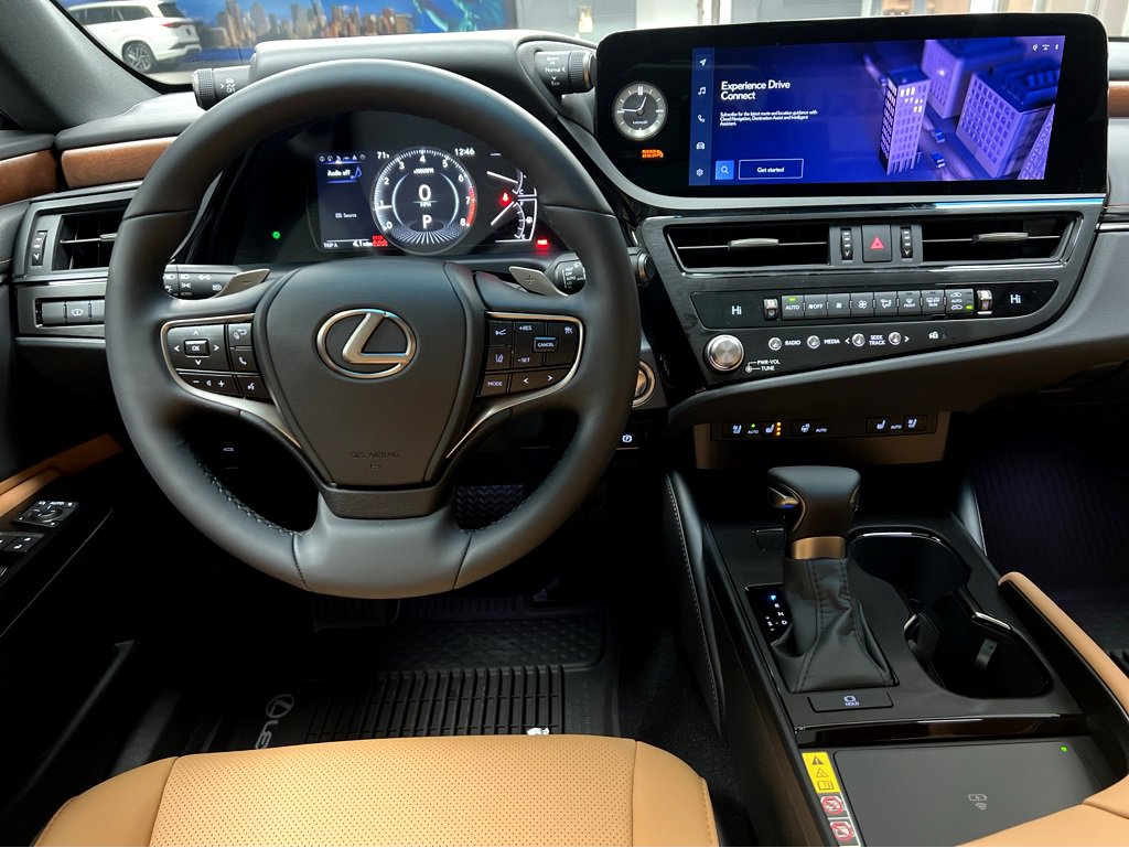 New 2025 Lexus ES 350 w/ Premium Package image 31