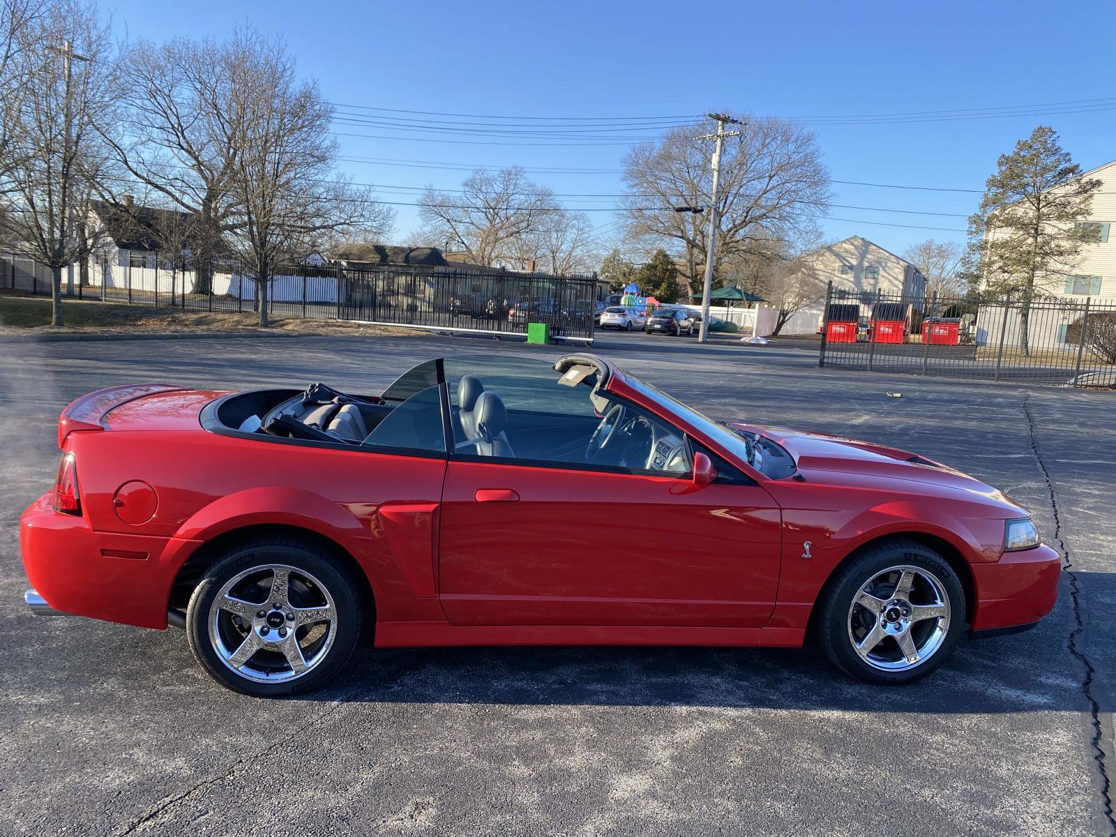 Used 2004 Ford Mustang Cobra image 23
