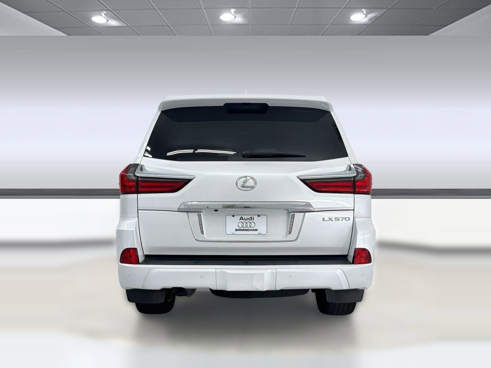 Used 2019 Lexus LX 570 4WD w/ Luxury Package image 10