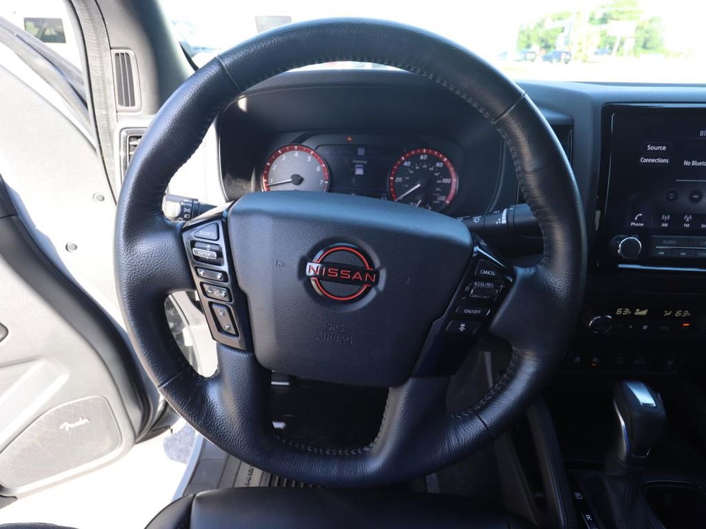Used 2022 Nissan Frontier PRO-4X w/ Pro-4X Premium Package AWD/4WD image 19