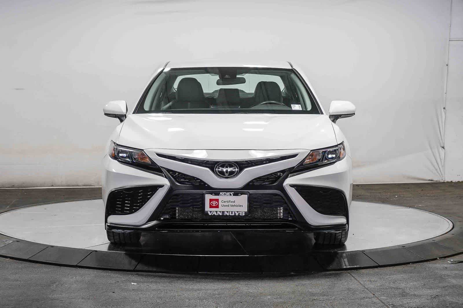 Certified 2024 Toyota Camry SE FWD image 7