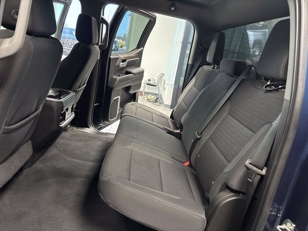 Used 2023 Chevrolet Silverado 1500 RST AWD/4WD image 28