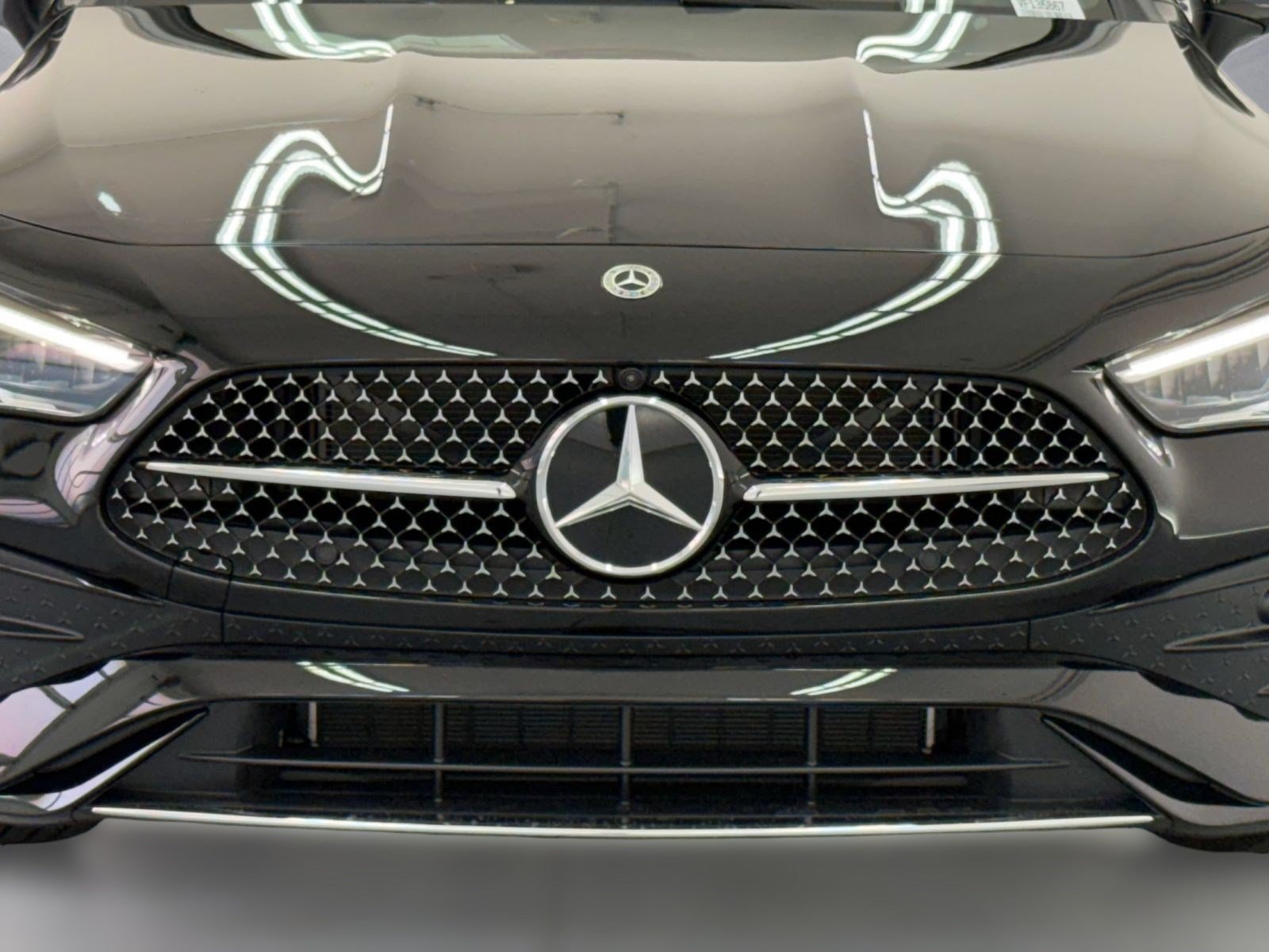 New 2027 Mercedes-Benz CLE 300 4MATIC Coupe image 24