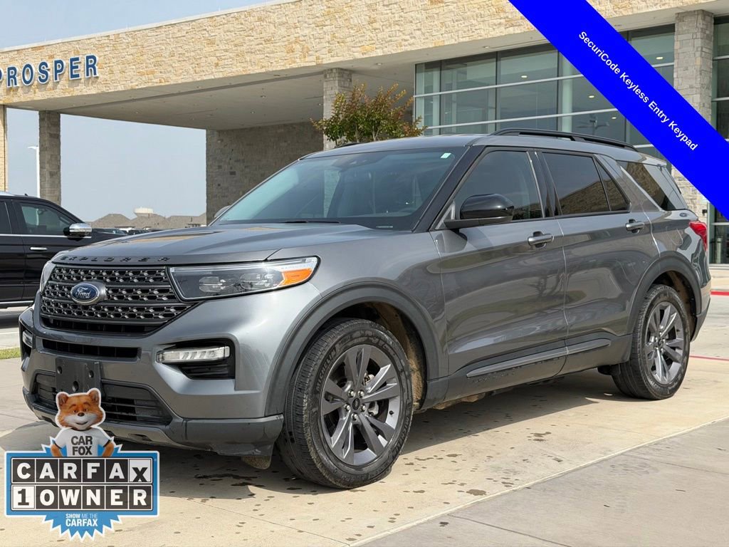 Used 2024 Ford Explorer XLT w/ Equipment Group 202A RWD image 9