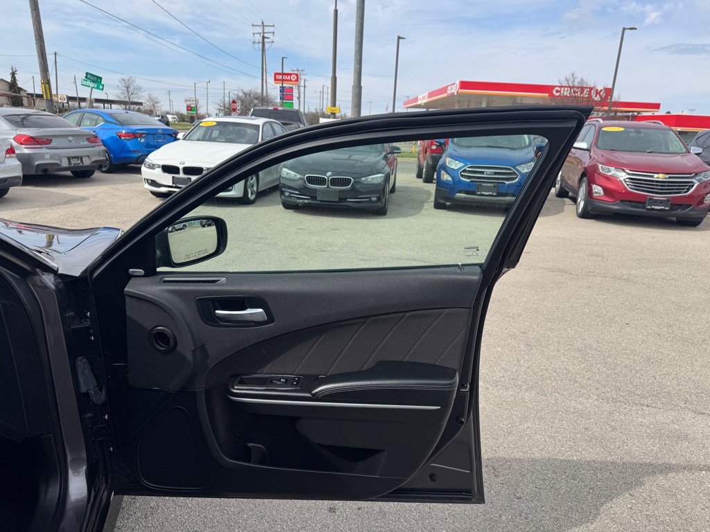 Used 2021 Dodge Charger R/T w/ Navigation & Travel Group image 14