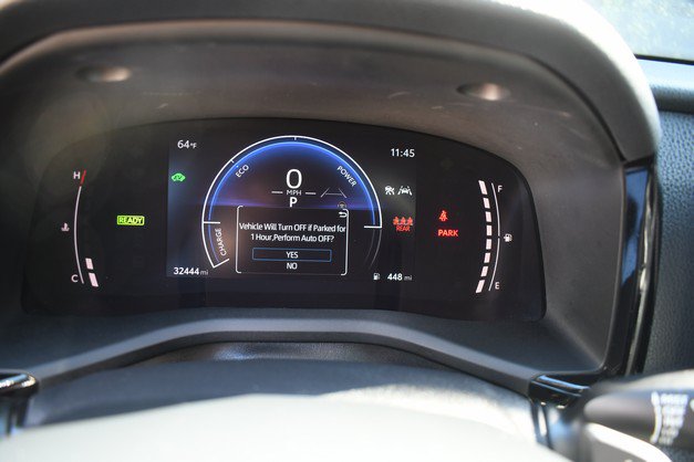 Certified 2025 Toyota Camry SE AWD/4WD image 31