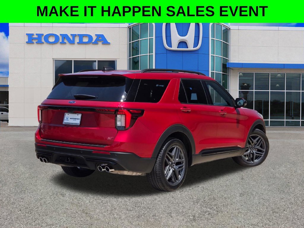 Used 2025 Ford Explorer ST w/ Sun And Sound Package AWD/4WD image 3