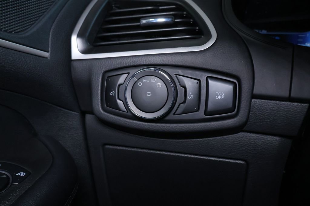 Used 2024 Ford Edge SEL image 23