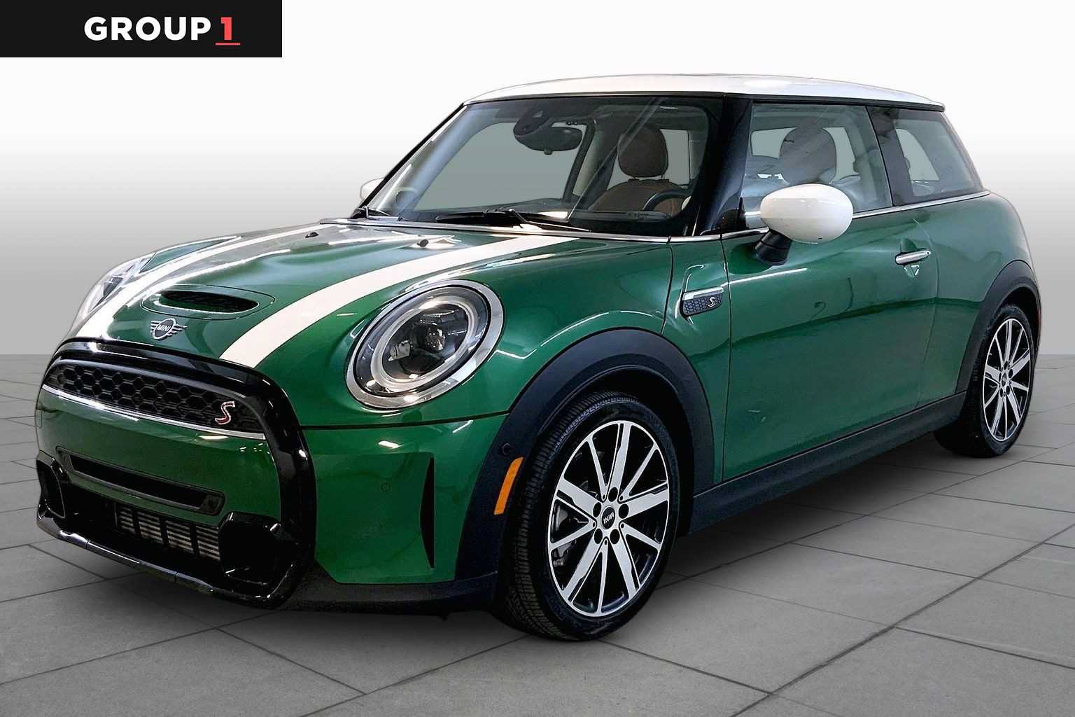 Used 2024 MINI Cooper S FWD image 1