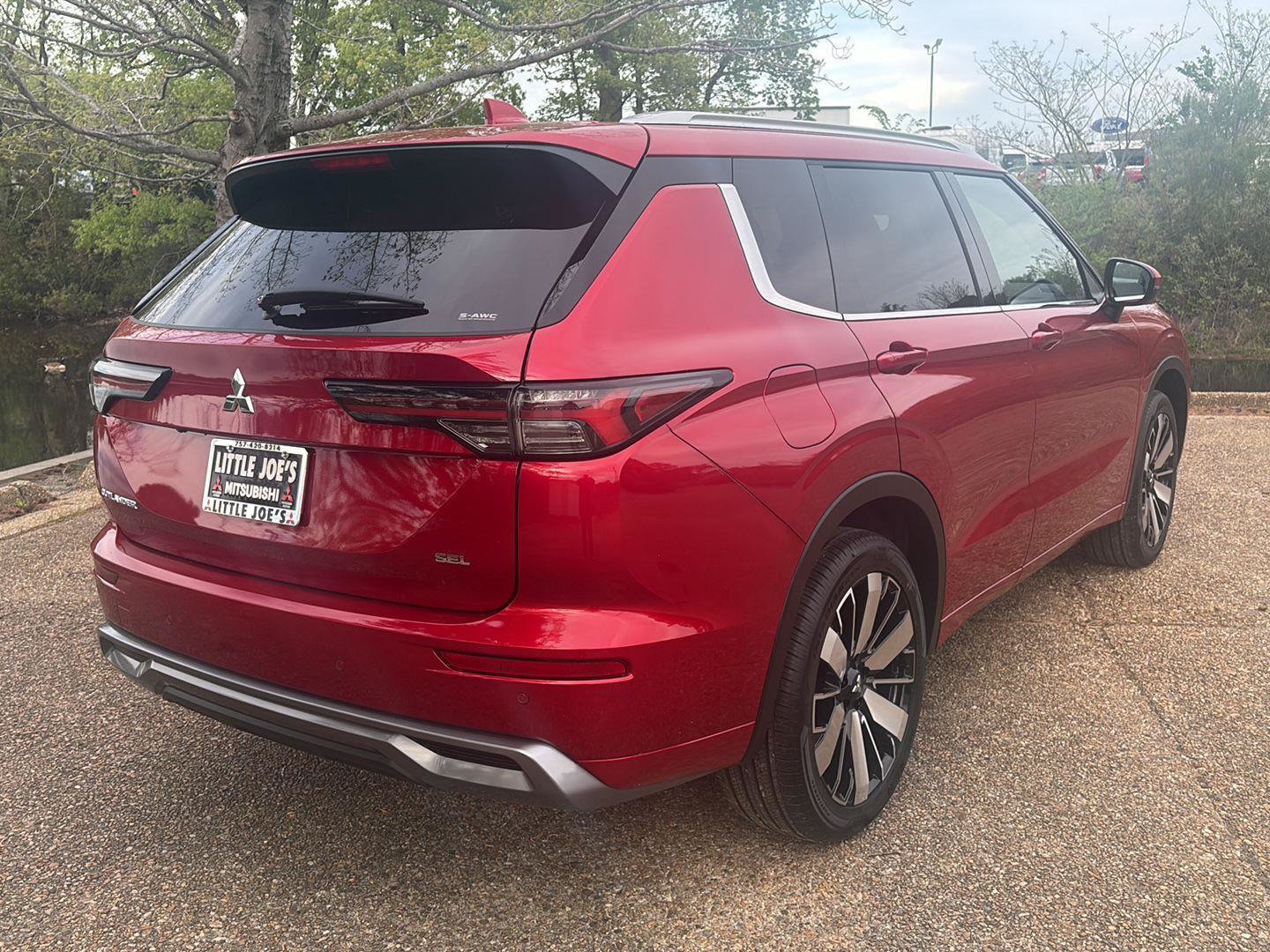 New 2026 Mitsubishi Outlander SEL AWD/4WD image 4