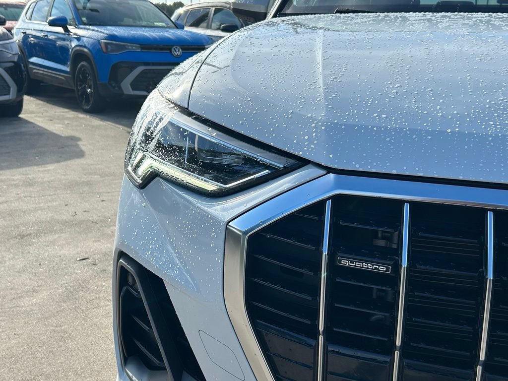 Used 2024 Audi Q3 2.0T Premium w/ Convenience Package AWD/4WD image 36