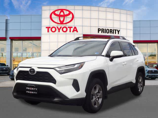 Used 2024 Toyota RAV4 XLE w/ Convenience Package AWD/4WD video 1