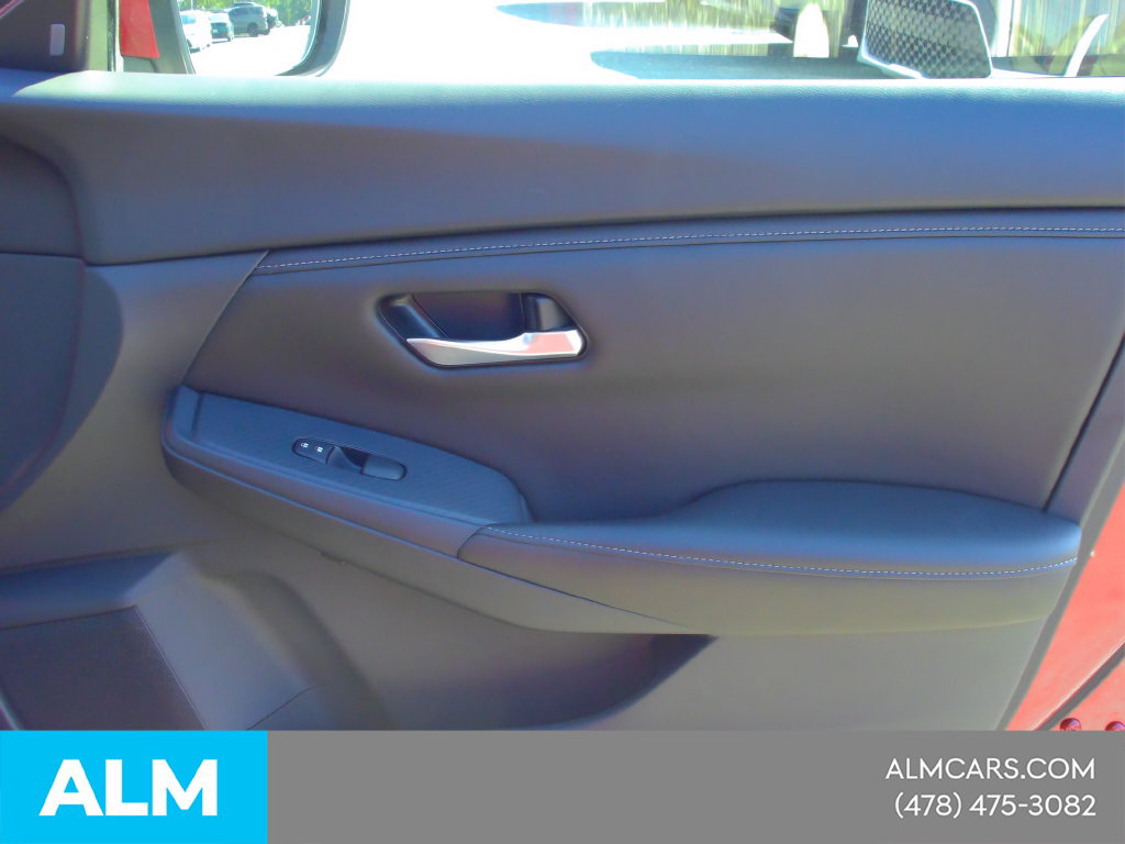 Used 2024 Nissan Sentra SV FWD image 22