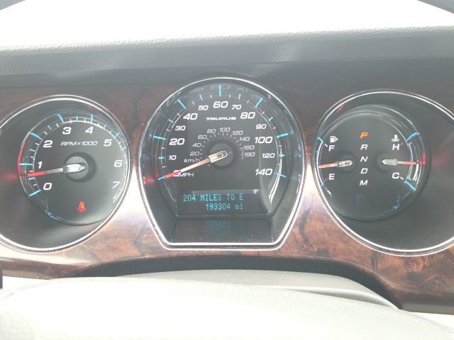 Used 2012 Ford Taurus Limited image 43