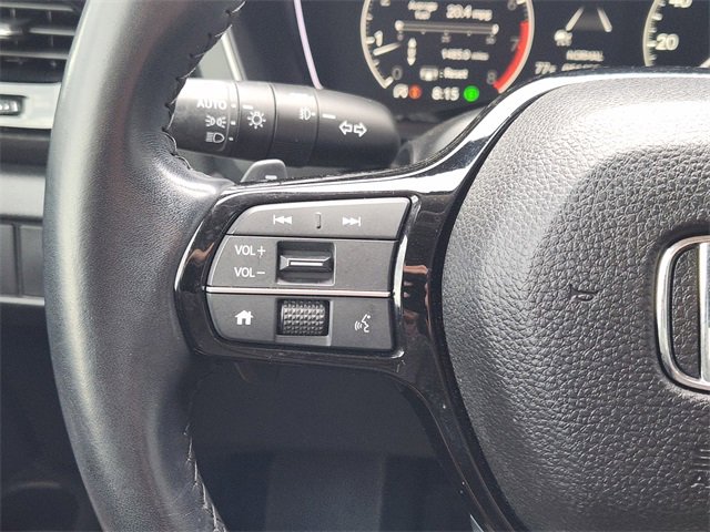 Used 2023 Honda Pilot Touring image 29