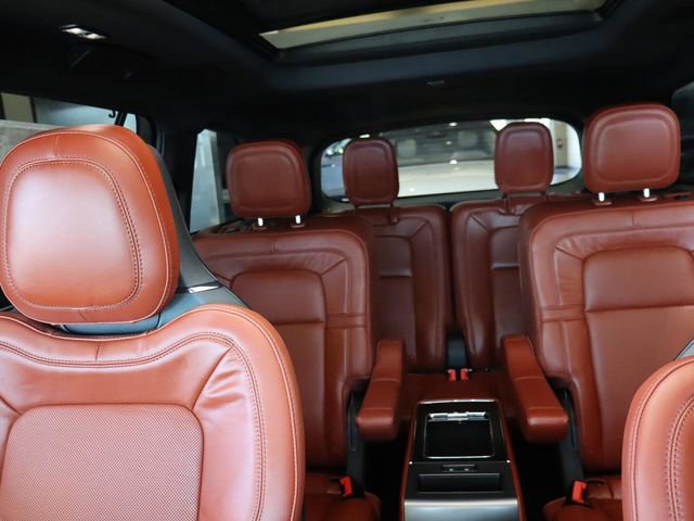 New 2025 Lincoln Aviator Reserve w/ Luxury Package image 10