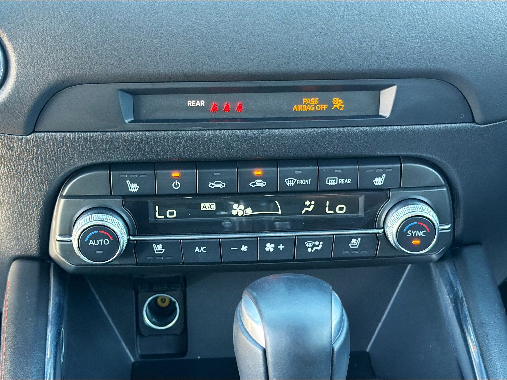 Certified 2025 MAZDA CX-5 Carbon Edition image 33