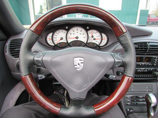 Used 2000 Porsche 911 Carrera image 12
