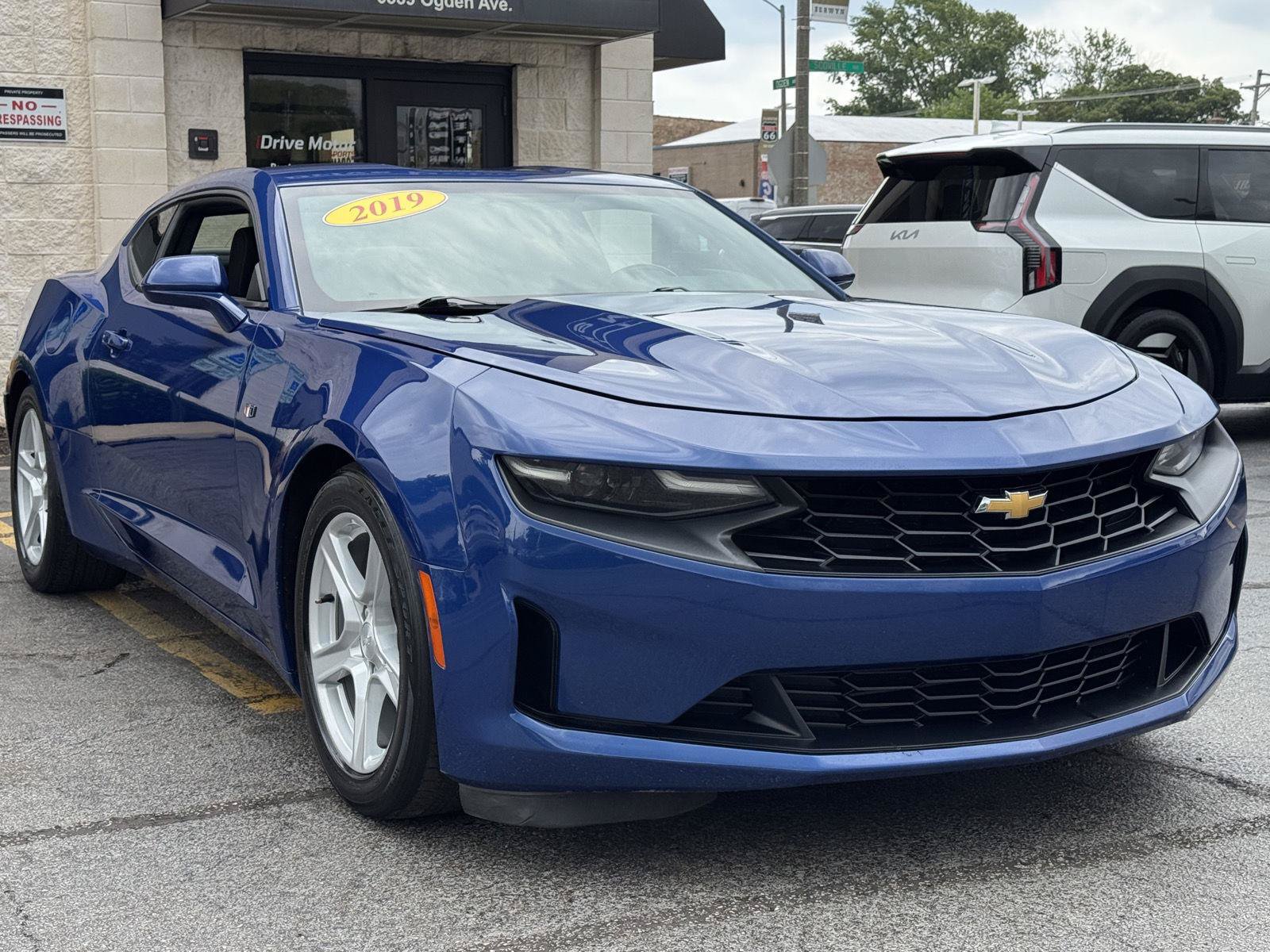 Used 2019 Chevrolet Camaro LT RWD image 15