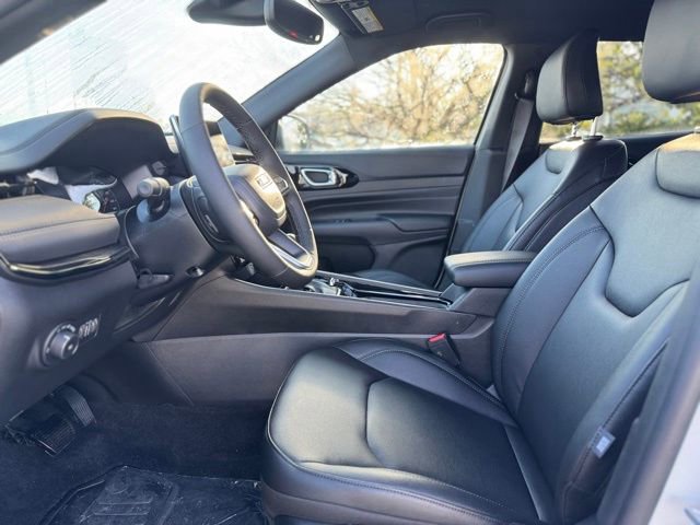 New 2026 Jeep Compass Limited image 16