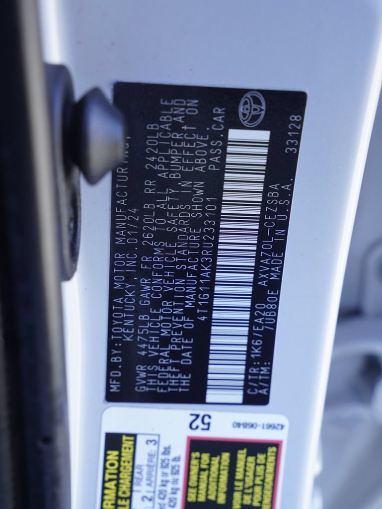 Used 2024 Toyota Camry SE FWD image 36