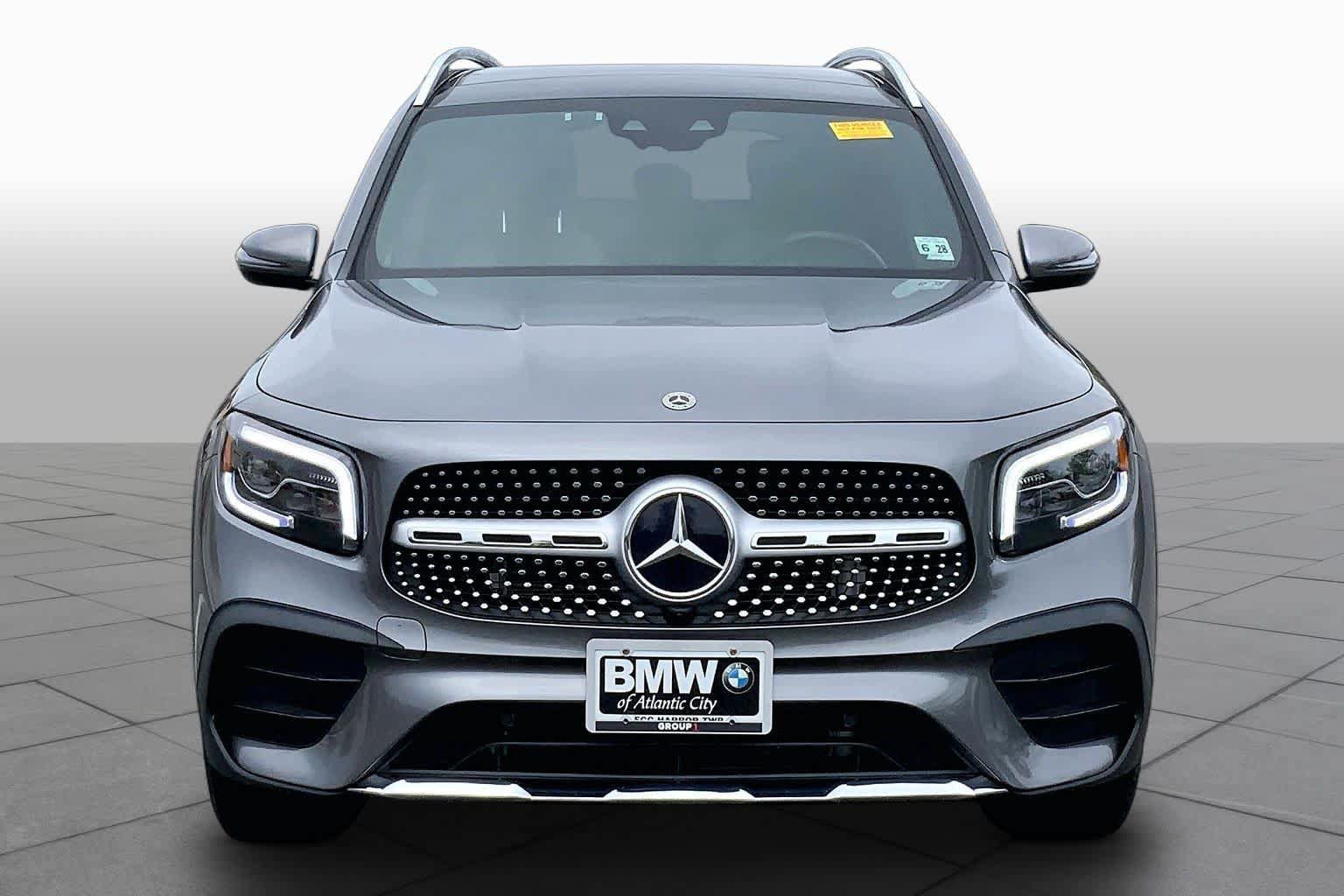 Used 2023 Mercedes-Benz GLB 250 4MATIC image 3